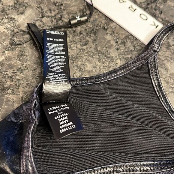 Koral Norah Infinity Sports Bra in Navy Caiman BNWT - Picture 6 of 6
